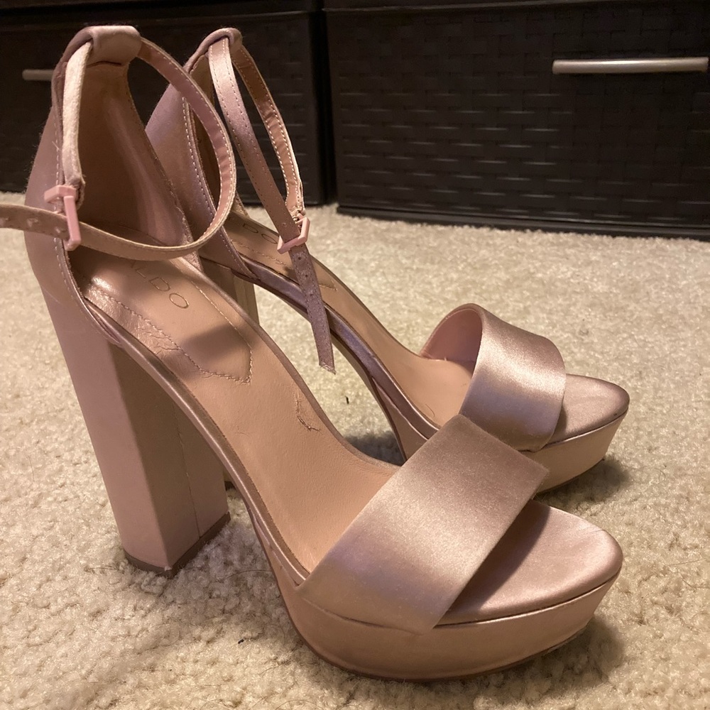Aldo pink platform chunky heels